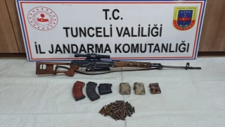 Tunceli’de teröristlerin kullandığı 10 sığınak imha edildi