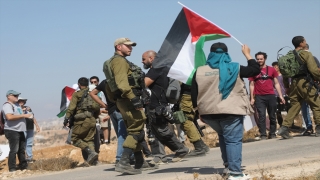 İsrail askerleri Batı Şeria’daki Yahudi yerleşim birimi karşıtı gösterilerde 3 Filistinliyi yaraladı