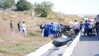 Kuzey Marmara Otoyolu’nda meydana gelen kazada iki kişi öldü, iki çocuk yaralandı