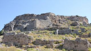 Antalya’daki Sillyon Antik Kenti’nde demirci ve bıçak atölyesi bulundu