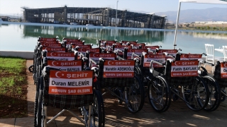 Kahramanmaraş’ta 100 engelliye tekerlekli sandalye dağıtıldı
