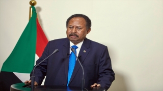 Sudan Başbakanı Hamduk: ”Geçiş dönemini tehdit eden ağır siyasi kriz yaşıyoruz”