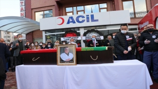 Kastamonu’da Kovid19 nedeniyle ölen doktor için çalıştığı hastanede tören düzenlendi