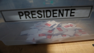 Şili’de halk yeni devlet başkanını seçmek için sandık başına gitti