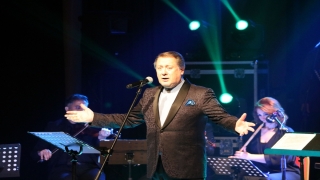 Edirne’de Yunus Emre anma etkinlikleri kapsamında Ahmet Özhan konser verdi