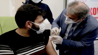 Yerli Kovid19 aşısı Kayseri Şehir Hastanesinde uygulanmaya başlandı