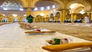 Senegal’de Batı Afrika’nın en büyük camisinde ramazan boyunca iftar