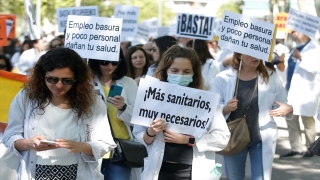 İspanya’nın başkenti Madrid’de doktorlar süresiz grev başlattı