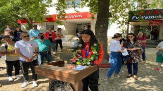 Gymnasiade 2022’de gümüş madalya kazanan Aleyna Karaca, Balıkesir’de törenle karşılandı