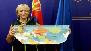 İtalya’dan Çin’e yürüyerek giden 73 yaşındaki Cammarota Sırbistan’a ulaştı