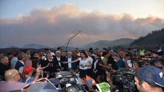 Kılıçdaroğlu, Marmaris’te yangın bölgesinde incelemelerde bulundu: