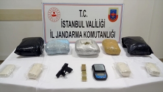 İstanbul’da uyuşturucu operasyonunda yakalanan 11 zanlıdan 9’u tutuklandı