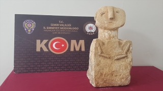 İzmir’de 11 bin 500 yıllık heykel ele geçirildi