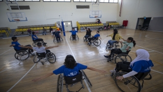 Kudüs’teki tekerlekli sandalye basketbol takımı oyuncuları dünya şampiyonalarına katılmak istiyor