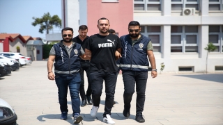 Adana’da bir gencin sokakta silahlı saldırıda öldürülmesine ilişkin 4 zanlı tutuklandı
