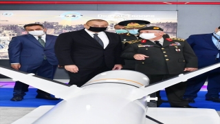 İlham Aliyev, 4. Azerbaycan Uluslararası Savunma Fuarı’nı ziyaret etti