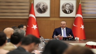Dışişleri Bakanı Çavuşoğlu, diplomasi muhabirlerine gündemi değerlendirdi: