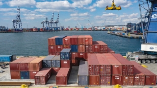 İstanbul’da 11 konteyner dolusu kaçak vantilatör yakalandı