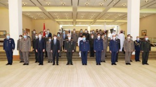 Katar Savunma Bakanlığı: Türkiye ile yeni iş birliği anlaşmaları imzaladık