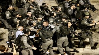 İsrail polisinin Doğu Kudüs’te Filistinlilere müdahalesi altıncı gününde