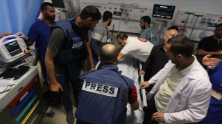 AlJazeera’nın kadın muhabiri İsrail askerleri tarafından açılan ateşte öldürüldü