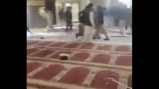 Pakistan'da camiye terör saldırısı