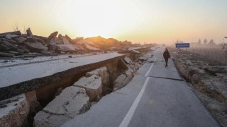 Depremlerin yaşandığı fay hattında 6,5 metrelik atım belirlendi