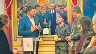 Fransa Senatosu'nda PKK'lı teröristlere onur nişanı verildi