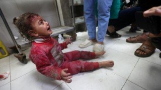 İsrail UAD'nin kararlarına rağmen Gazze'de 3 bin kadın ve çocuk öldürdü