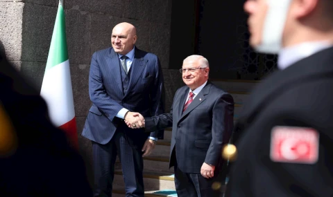 İtalya Savunma Bakanı Crosetto Türkiye’de