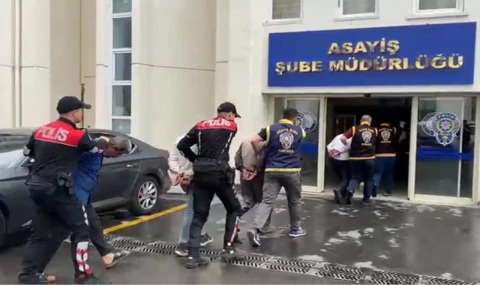 Ankara’da polise saldıran 12 kişi gözaltına alındı