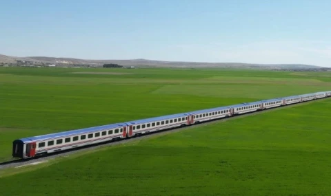 Turistik Karaelmas Ekspresi, sefere başlıyor