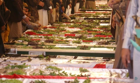 Haydut israil'in Yemen'e saldırısında öldürülen 32 gazeteci toprağa verildi