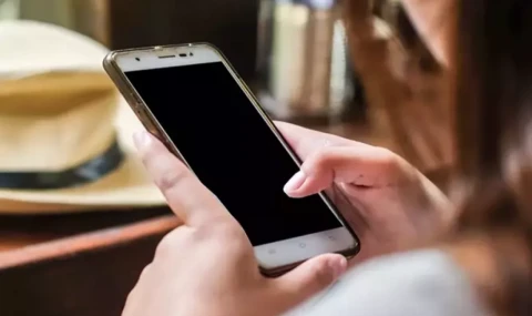 Yine sınıfta kalan GSM operatörlerinden deprem bölgesine ücretsiz iletişim desteği
