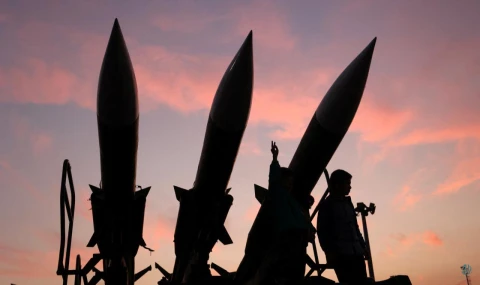 İran Silahlı Kuvvetleri: ABD’yi uyarıyoruz, elimiz tetikte