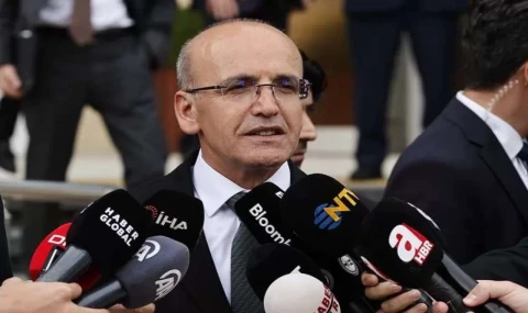 Bakan Şimşek: Yükseliş geçici, dezenflasyon sürecek