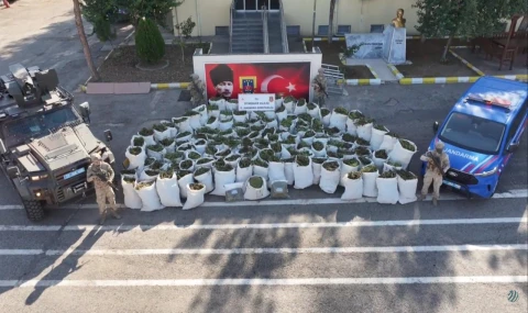 2 ton 200 kilogram esrar ele geçirildi