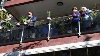 Kocaeli’de apartmanda yaşayan yaşlılar ”Şifalı Balkonlar” projesiyle nefes alacak