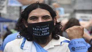 Arjantin’de kürtaj karşıtları gösteri düzenledi