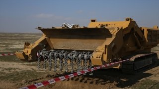 Türk üretimi mayın temizleme aracı MEMATT Azerbaycan’da tüm testleri geçti