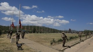 Bingöl’de PKK’lı teröristlerce şehit edilen sivil ve silahsız 33 asker anıldı