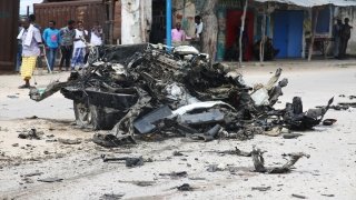 Somali’de Banadir bölge polis komutanının konvoyuna bombalı saldırı