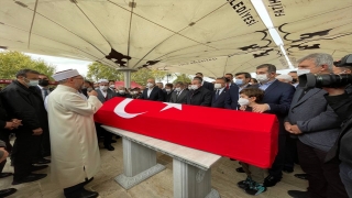 Milli SİHA’ların öncü ismi Özdemir Bayraktar son yolculuğuna uğurlandı