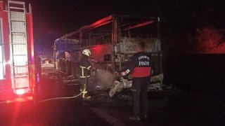 Osmaniye’de seyir halindeki yolcu otobüsü yandı