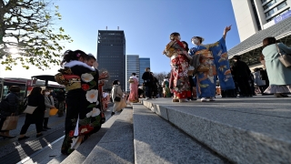 Japonya’da Yetişkinler Günü kutlandı