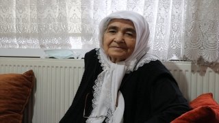 Kovid19’u atlatan 82 yaşındaki Fatma Ok, sağlığına kavuştu