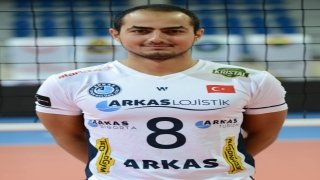 Bursa Büyükşehir Belediyespor Erkek Voleybol Takımı, Burak Çevik’i transfer etti