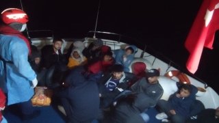Aydın’da geri itilen 50 düzensiz göçmen kurtarıldı