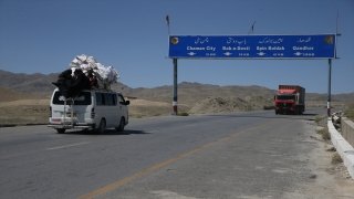 Pakistan-Afganistan arasındaki Çaman sınırında ticari hareketlilik arttı