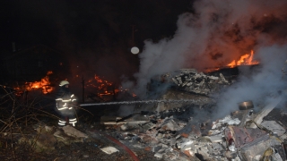Kastamonu’da çıkan yangında 6 ev zarar gördü